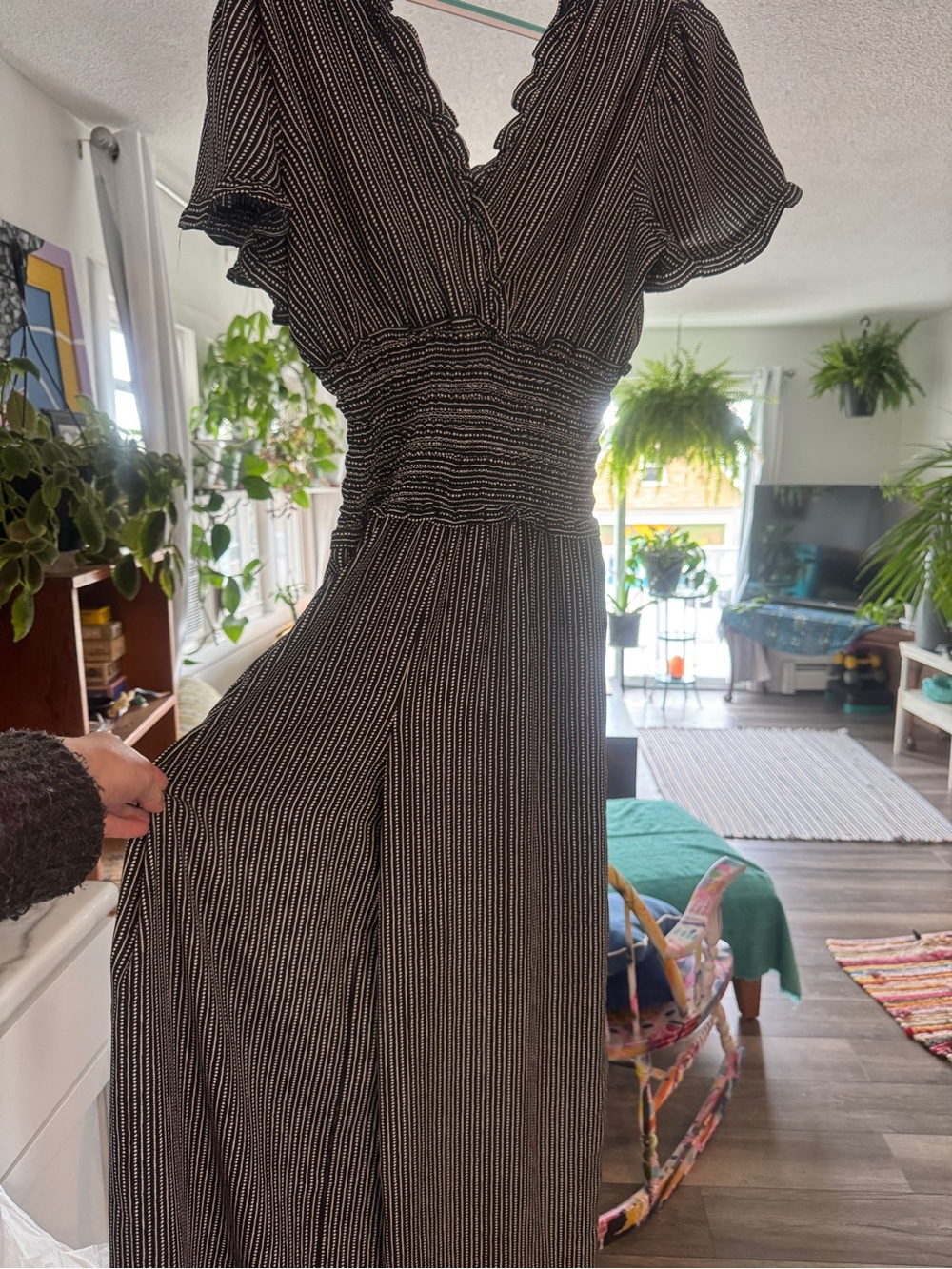 NWT Max Studio Cinch Waist Wide Leg Jumpsuit - Bell Sleeve - Medium - Picture 14 of 16